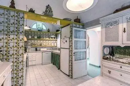 Gocce - Coral Di Lusso 1950 Капри